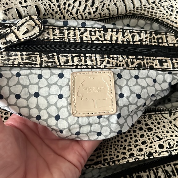 NWOT Vintage Gramercy Designs snakeskin shoulder bag w/3 interior zipper pockets - Picture 11 of 11